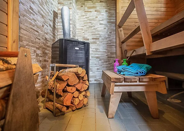 Kytoeranta By Interhome Hara